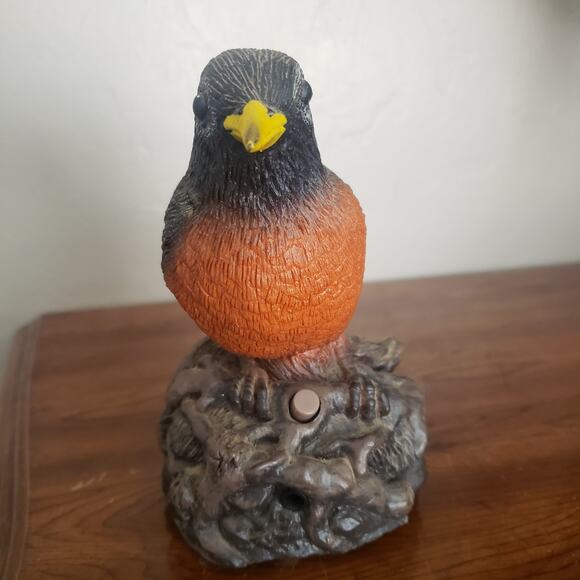 Gemmy Industries Motion Activated Realistic‎ Chirping Robin - See Video - Works - Picture 3 of 13